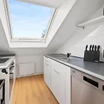 公寓 Backhome - Business&family - Parken, 3-zimmer, Smarttv, Balkon, Waschmaschine, Ruhige Stadtrand-lage, Netflix, 60qm, 24h Checkin 路德维希堡