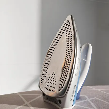 Backhome - Business&family - Parken, 3-zimmer, Smarttv, Balkon, Waschmaschine, Ruhige Stadtrand-lage, Netflix, 60qm, 24h Checkin * Ludwigsburg