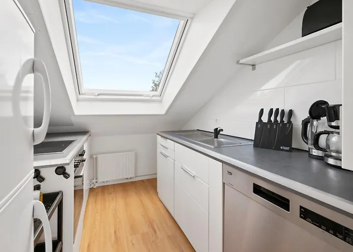 Apartament Backhome - Business&family - Parken, 3-zimmer, Smarttv, Balkon, Waschmaschine, Ruhige Stadtrand-lage, Netflix, 60qm, 24h Checkin Ludwigsburg